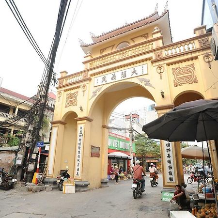 Ruby Lakeview Homestay Hanoi Bagian luar foto